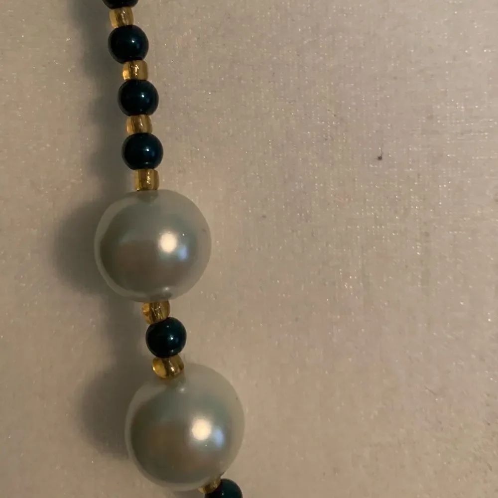 Necklace   - Picture 2 of 2
